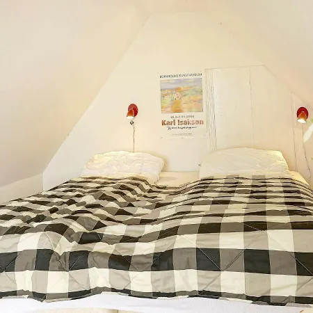 Two-bedroom Holiday In Nexo 1 * Langedeby